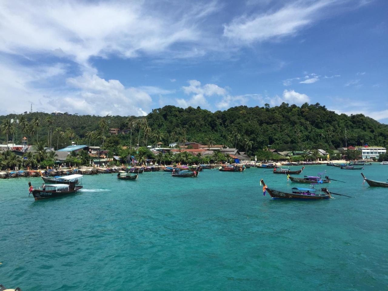 Phi Phi Sea&Hill Resort Esterno foto