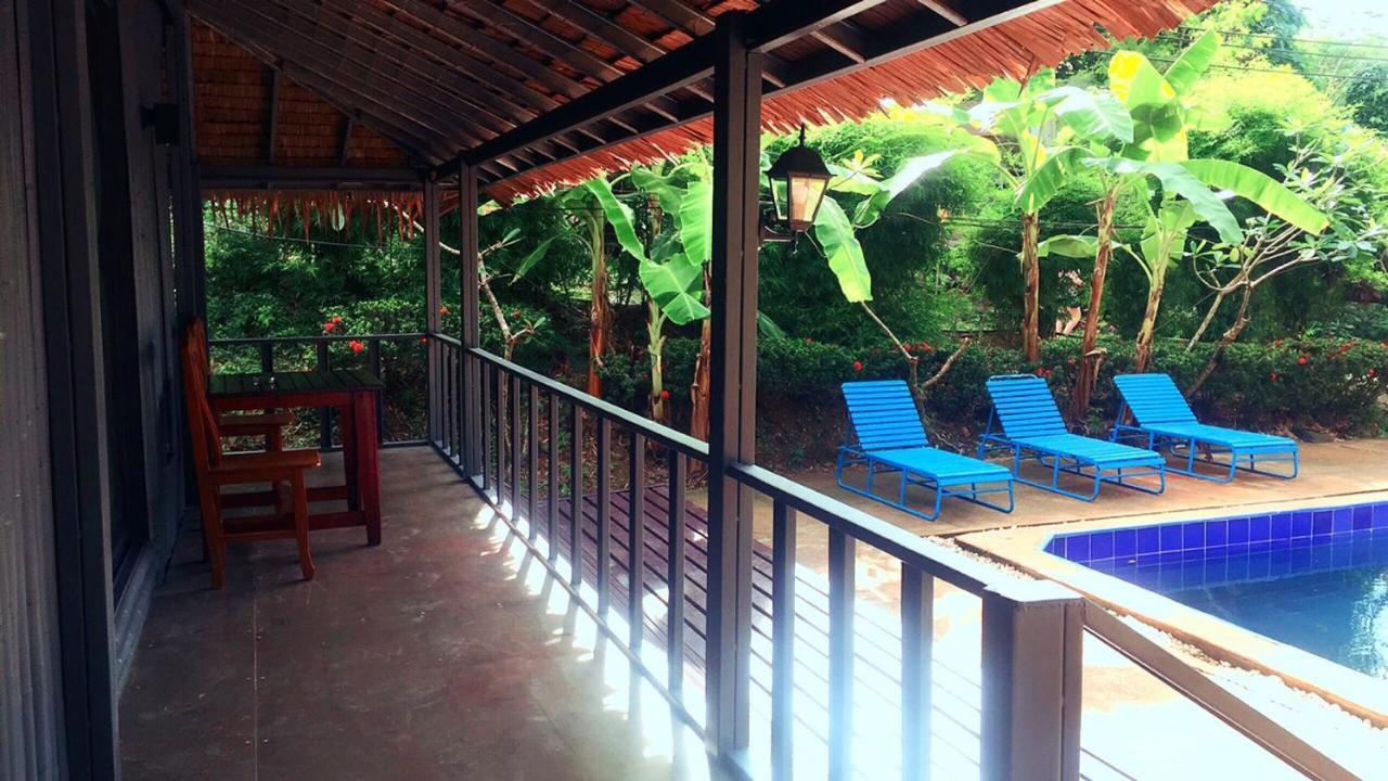 Phi Phi Sea&Hill Resort Esterno foto